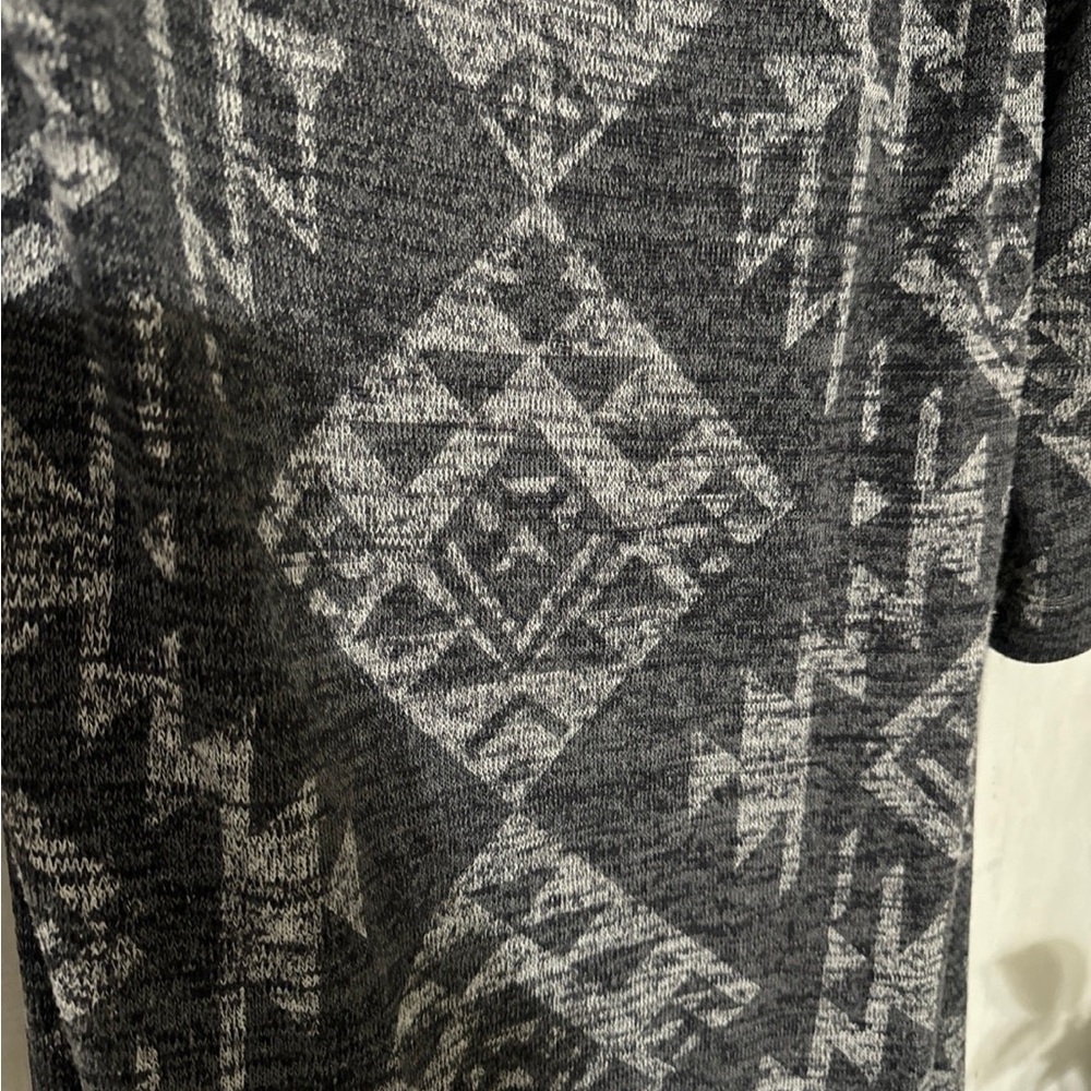 Cardigan - Picture 6 of 7